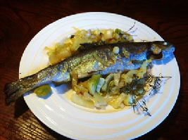 Forel met venkel en prei